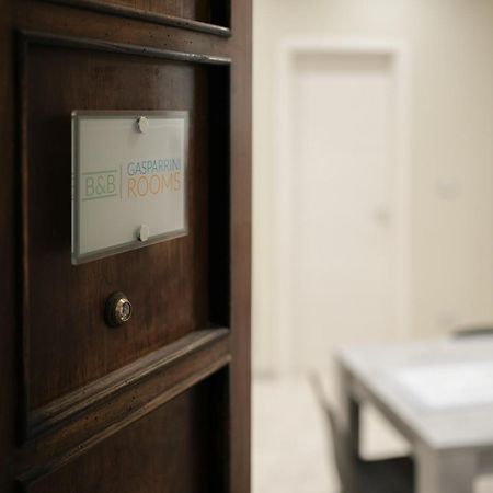 B&B Gasparrini Rooms Napoli Bagian luar foto