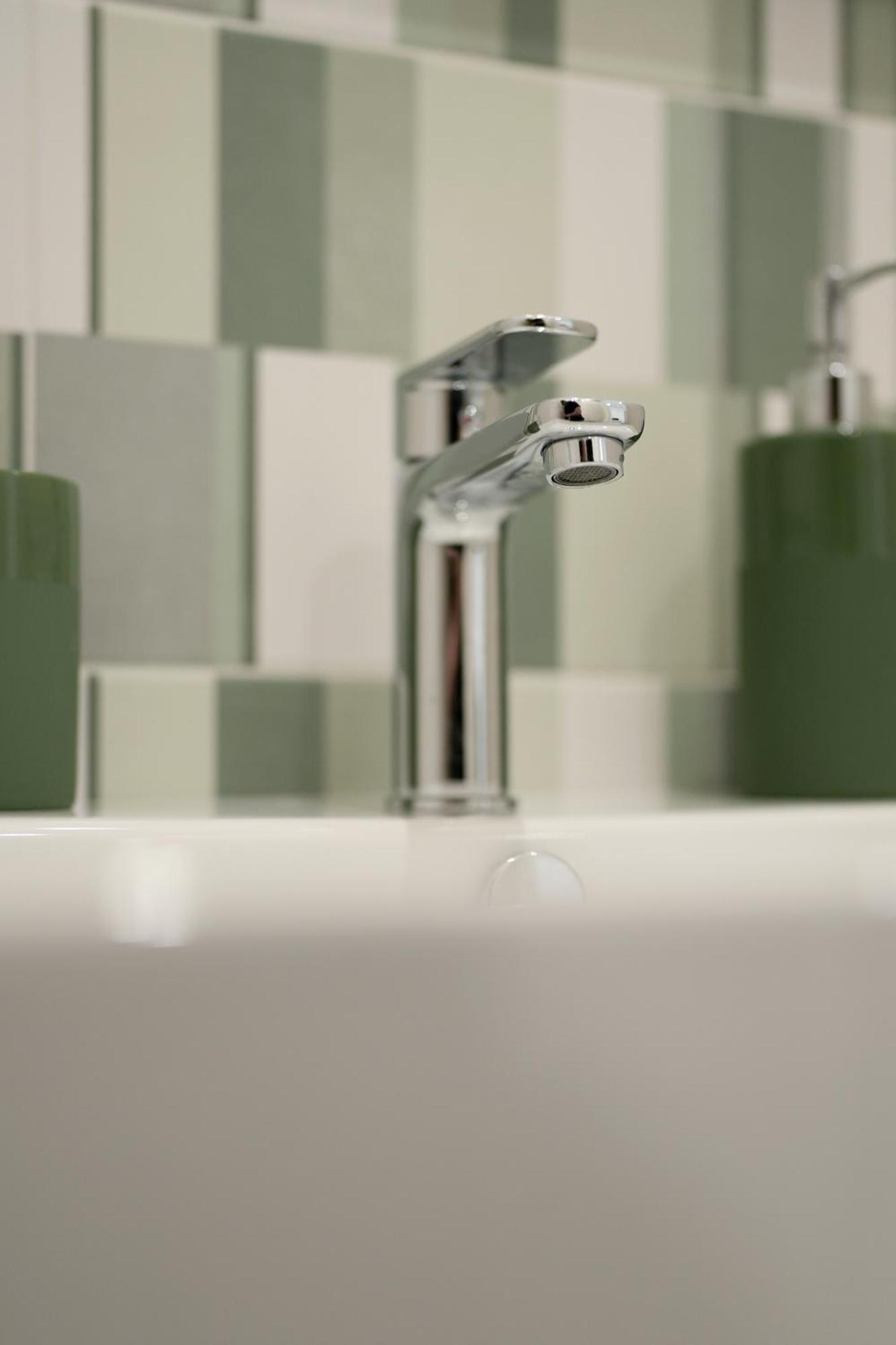 B&B Gasparrini Rooms Napoli Bagian luar foto