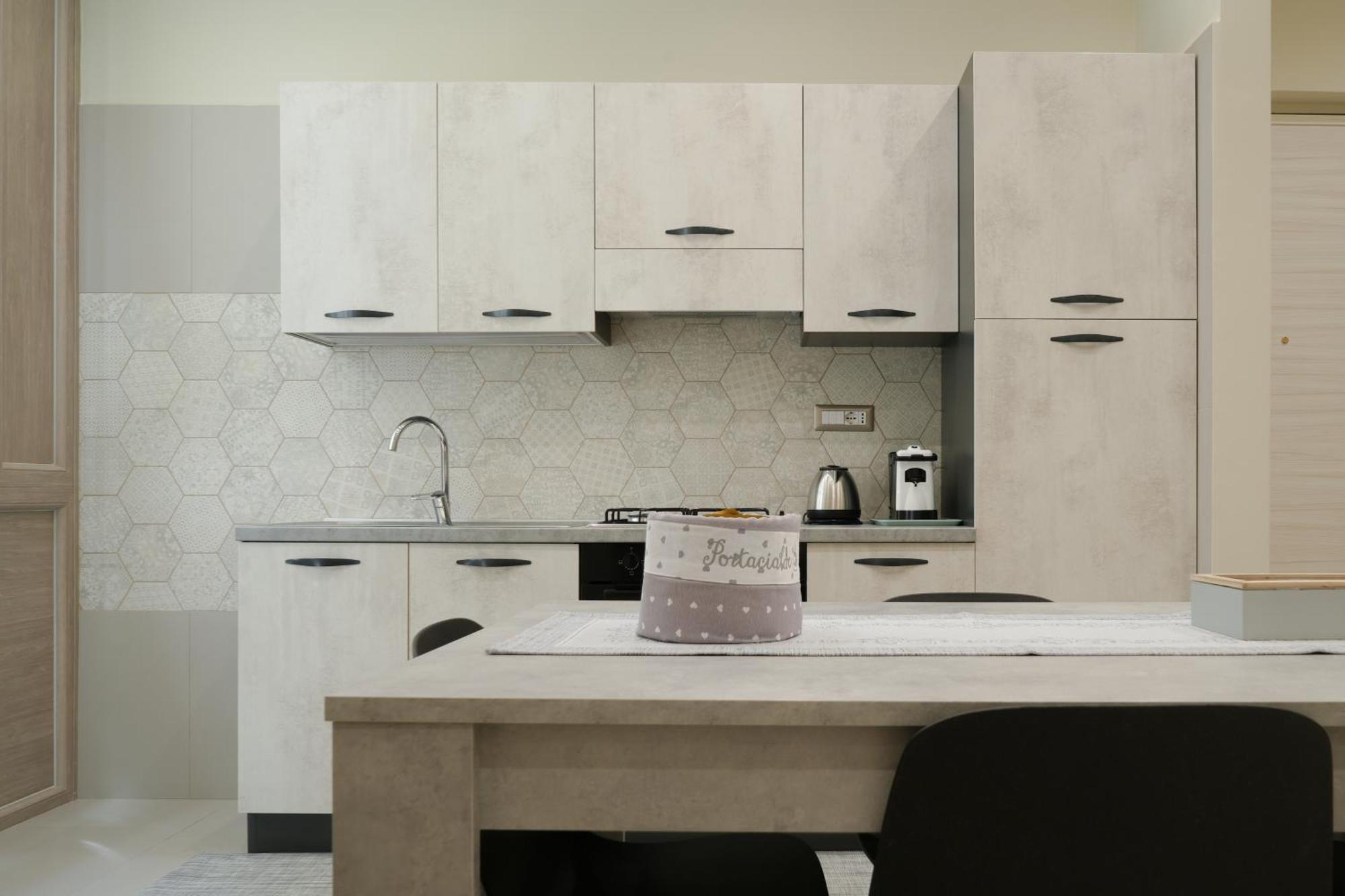 B&B Gasparrini Rooms Napoli Bagian luar foto