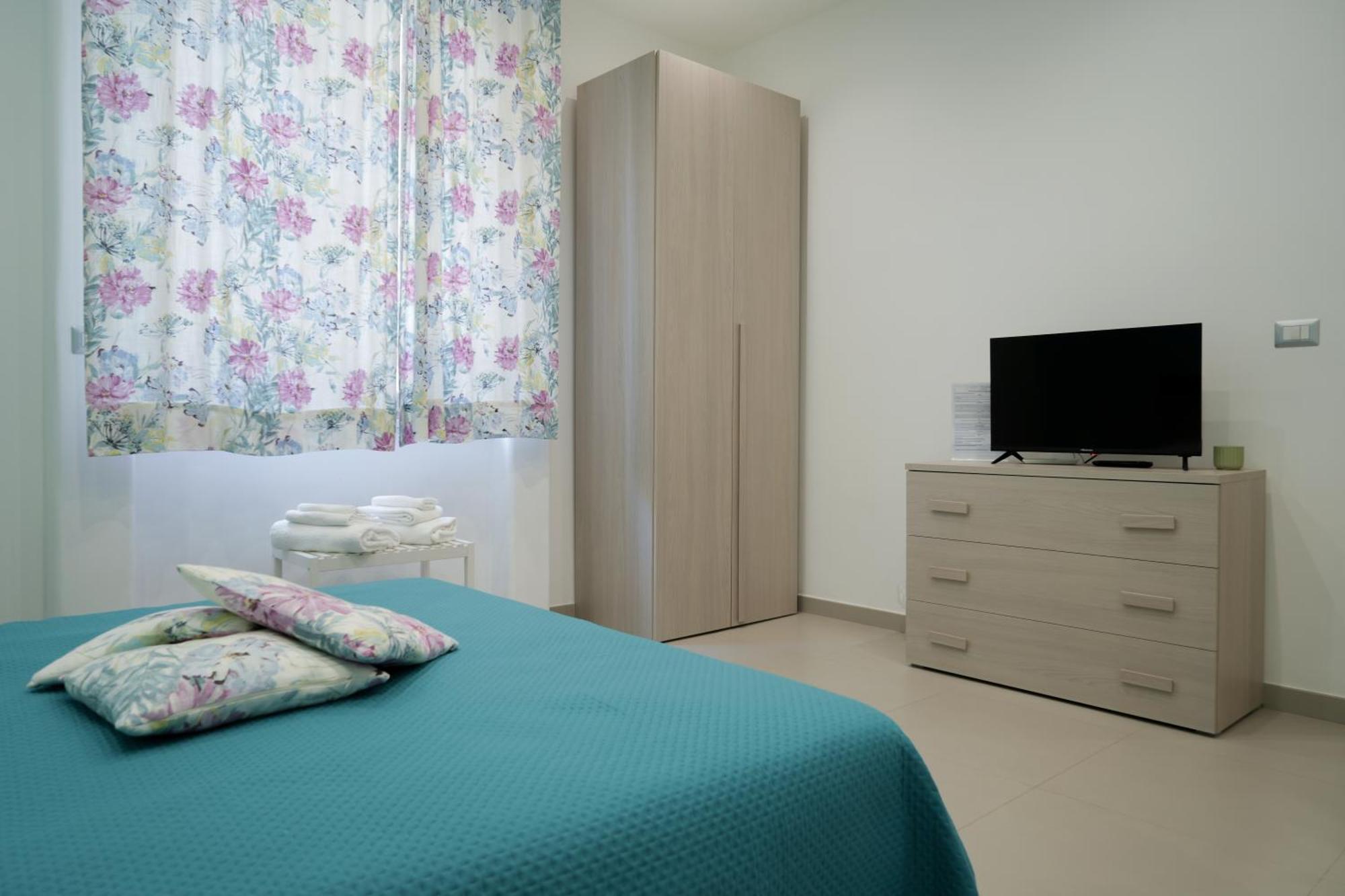 B&B Gasparrini Rooms Napoli Bagian luar foto