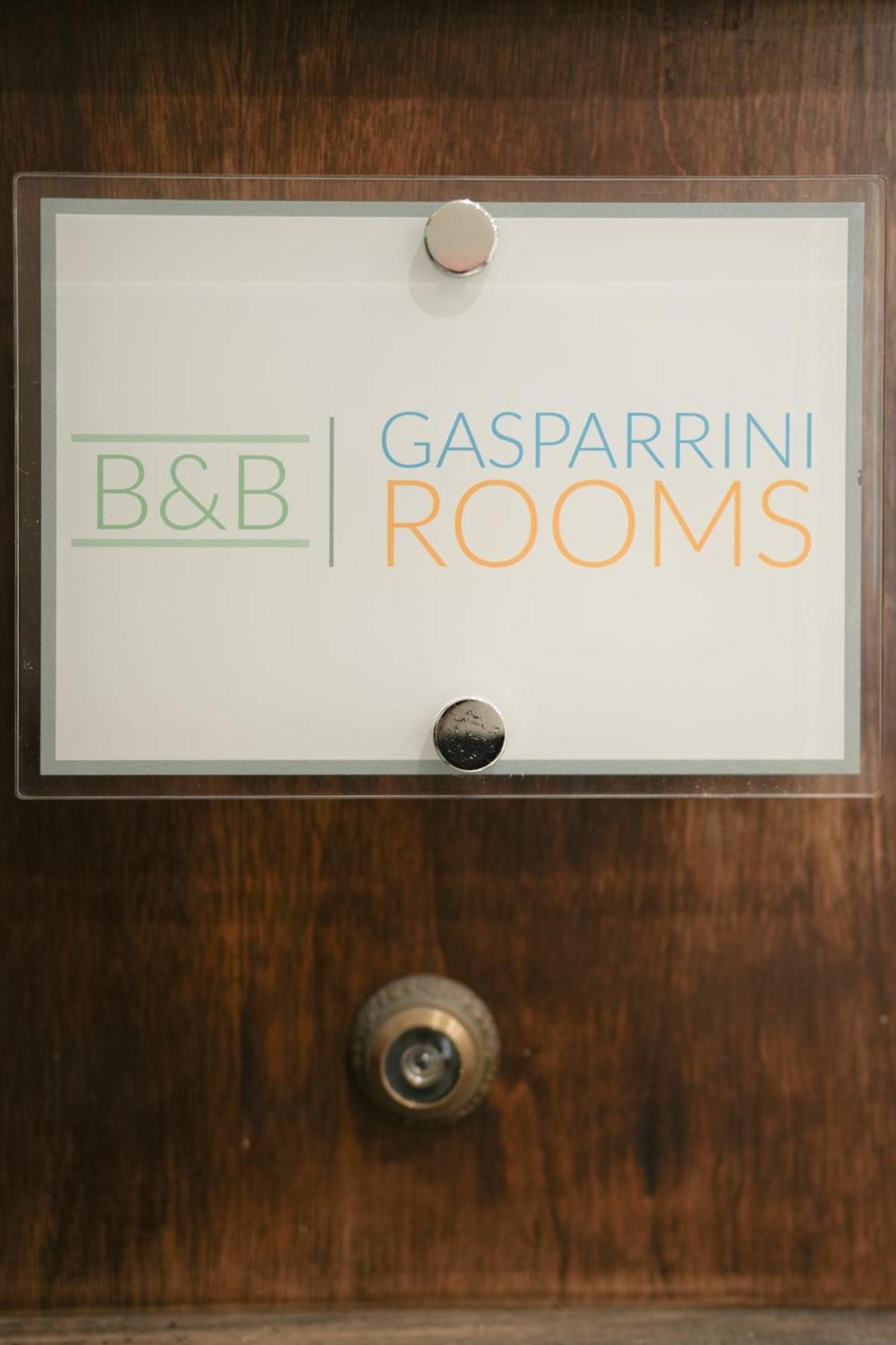 B&B Gasparrini Rooms Napoli Bagian luar foto