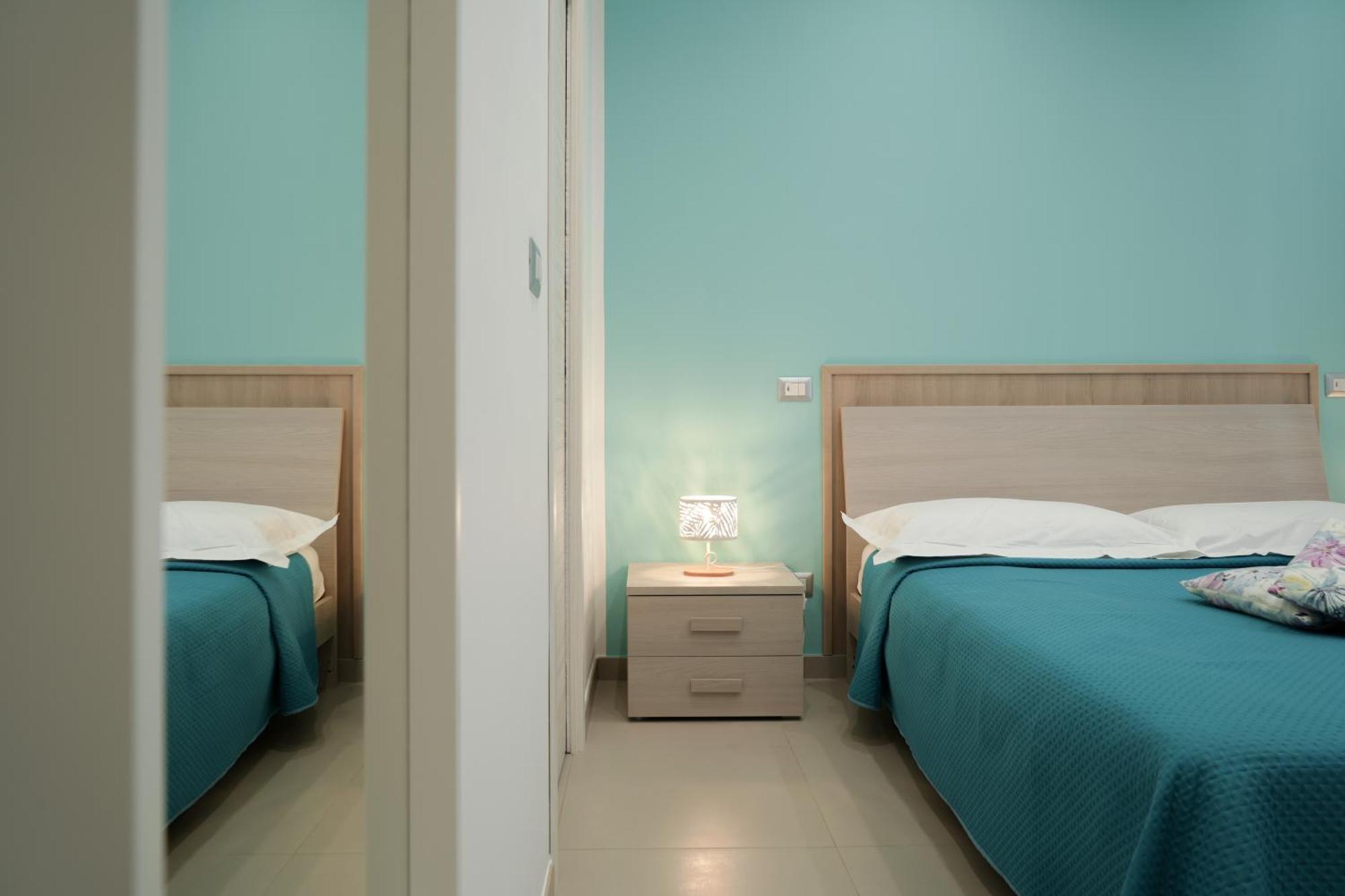B&B Gasparrini Rooms Napoli Bagian luar foto